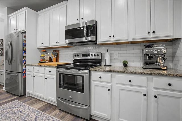 838 Whisperwood Trail, Acworth, GA 30102