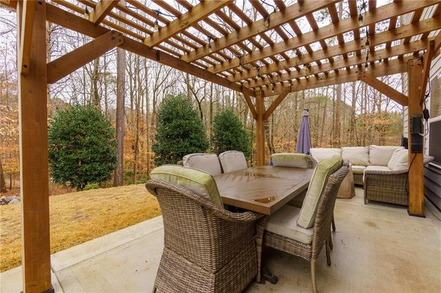 838 Whisperwood Trail, Acworth, GA 30102