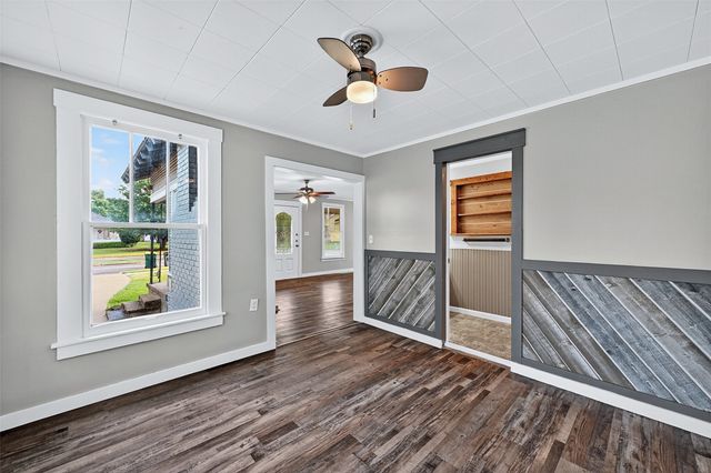 300 W Moore Street, Sherman, TX 75090