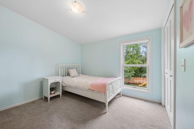 4817 Rutledge Avenue, Edina, MN 55436