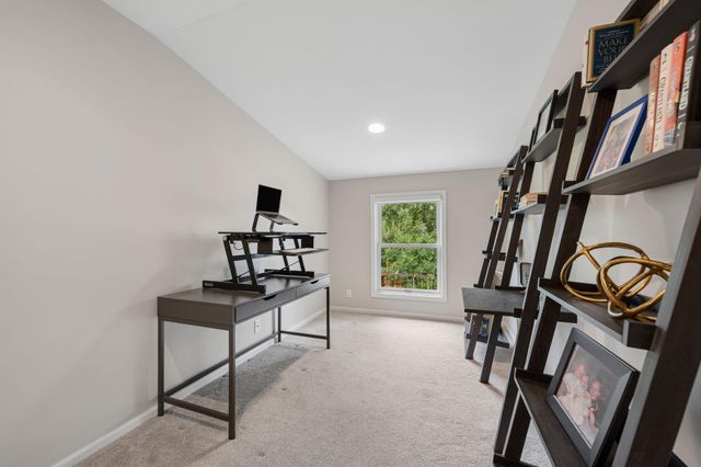 4817 Rutledge Avenue, Edina, MN 55436