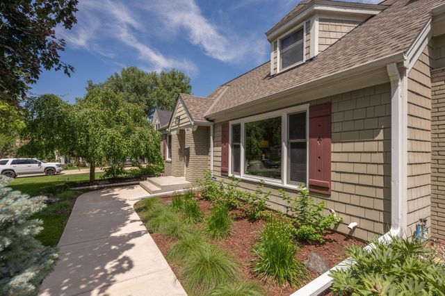 4817 Rutledge Avenue, Edina, MN 55436