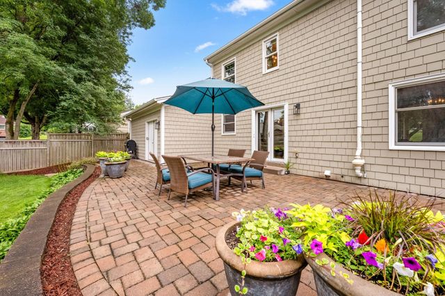 4817 Rutledge Avenue, Edina, MN 55436