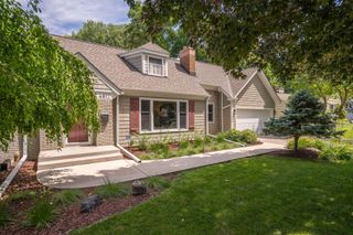 4817 Rutledge Avenue, Edina, MN 55436