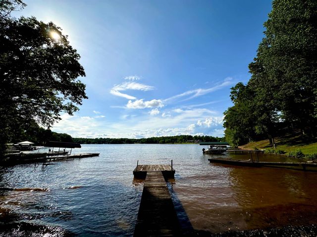 150 Orchard Drive, Inman, SC 29359