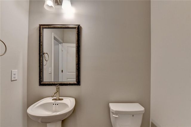 955 Laura Jean Court, Buford, GA 30518