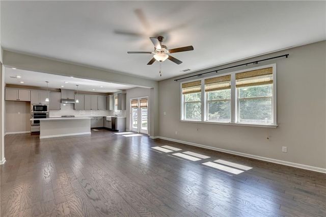 955 Laura Jean Court, Buford, GA 30518