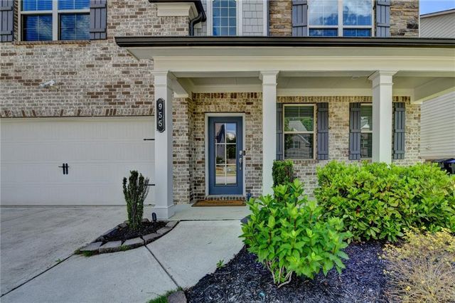 955 Laura Jean Court, Buford, GA 30518