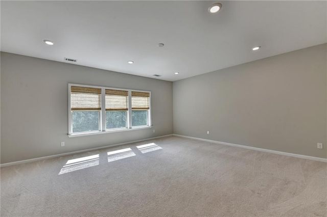 955 Laura Jean Court, Buford, GA 30518