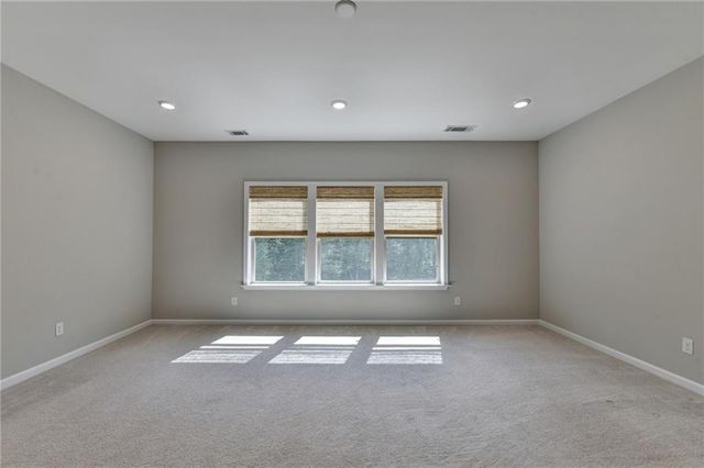 955 Laura Jean Court, Buford, GA 30518