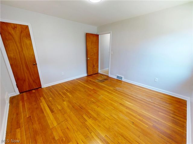 4293 Ardmore Road, South Euclid, OH 44121