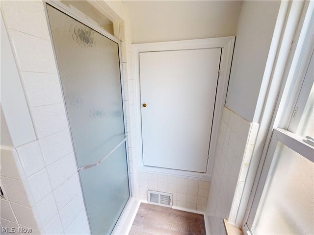 4293 Ardmore Road, South Euclid, OH 44121