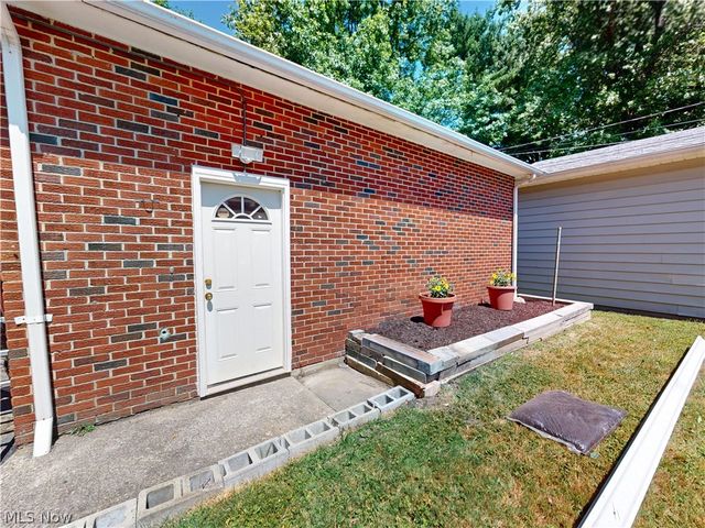 4293 Ardmore Road, South Euclid, OH 44121