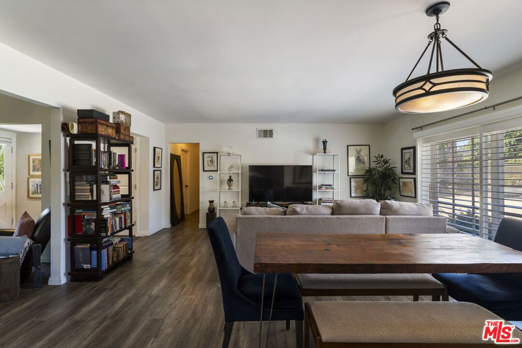 Image 17 of property listing at 5636 Valley Circle Boulevard, Los Angeles, CA 91367