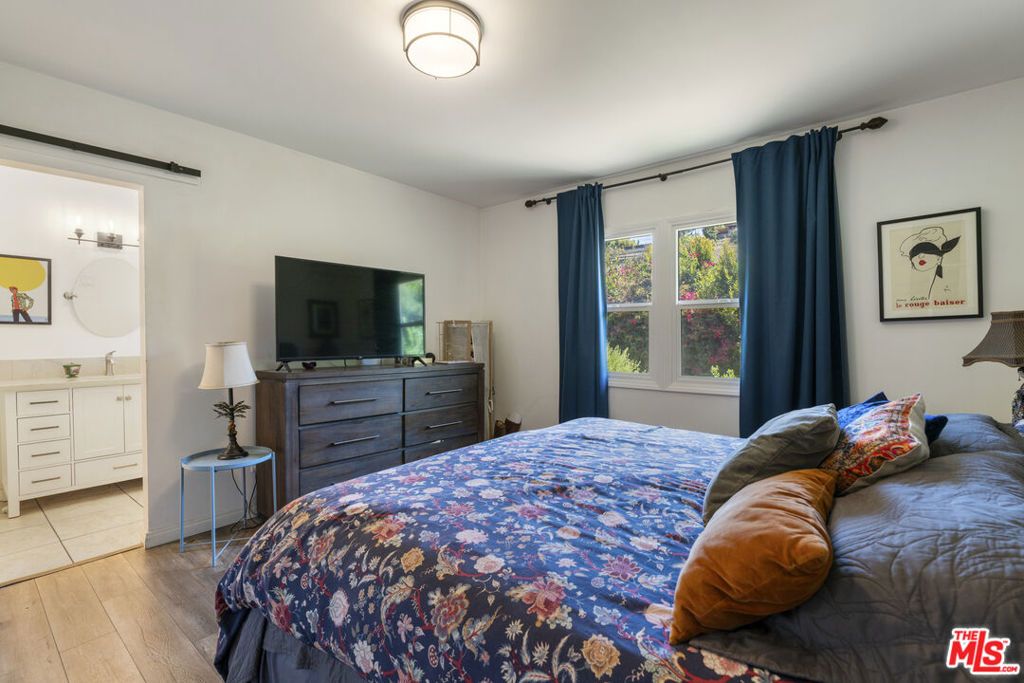 Image 26 of property listing at 5636 Valley Circle Boulevard, Los Angeles, CA 91367