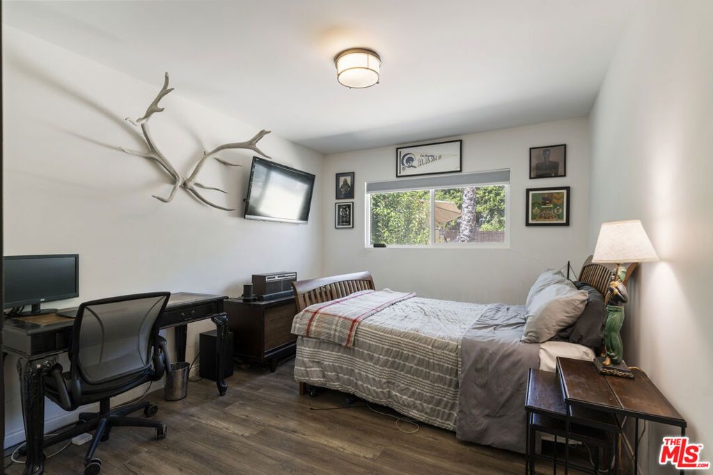 Image 34 of property listing at 5636 Valley Circle Boulevard, Los Angeles, CA 91367