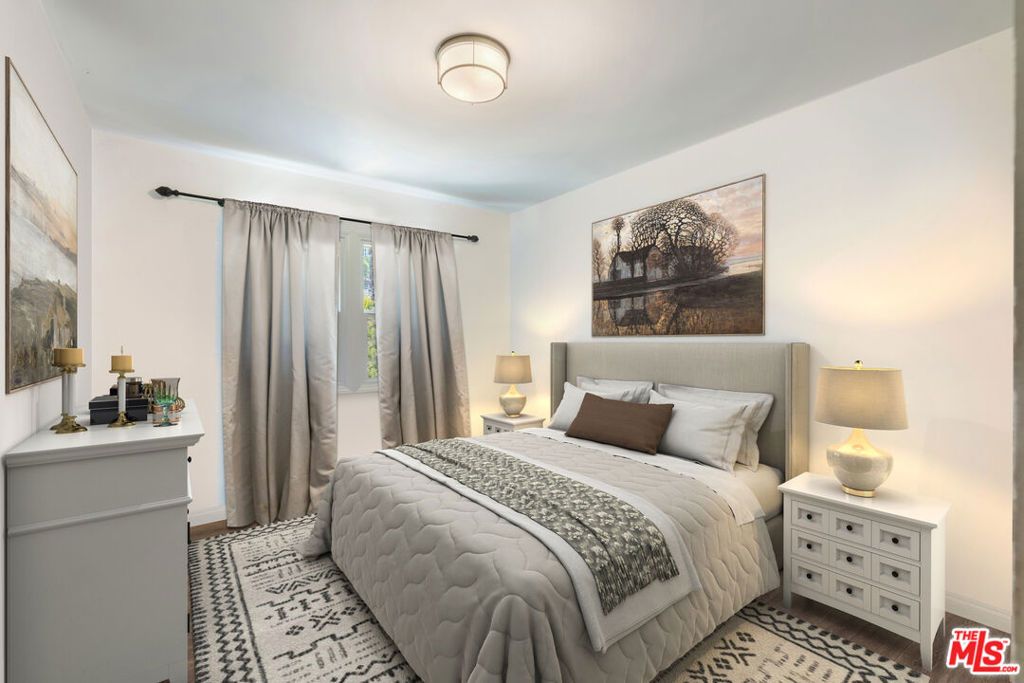 Image 37 of property listing at 5636 Valley Circle Boulevard, Los Angeles, CA 91367