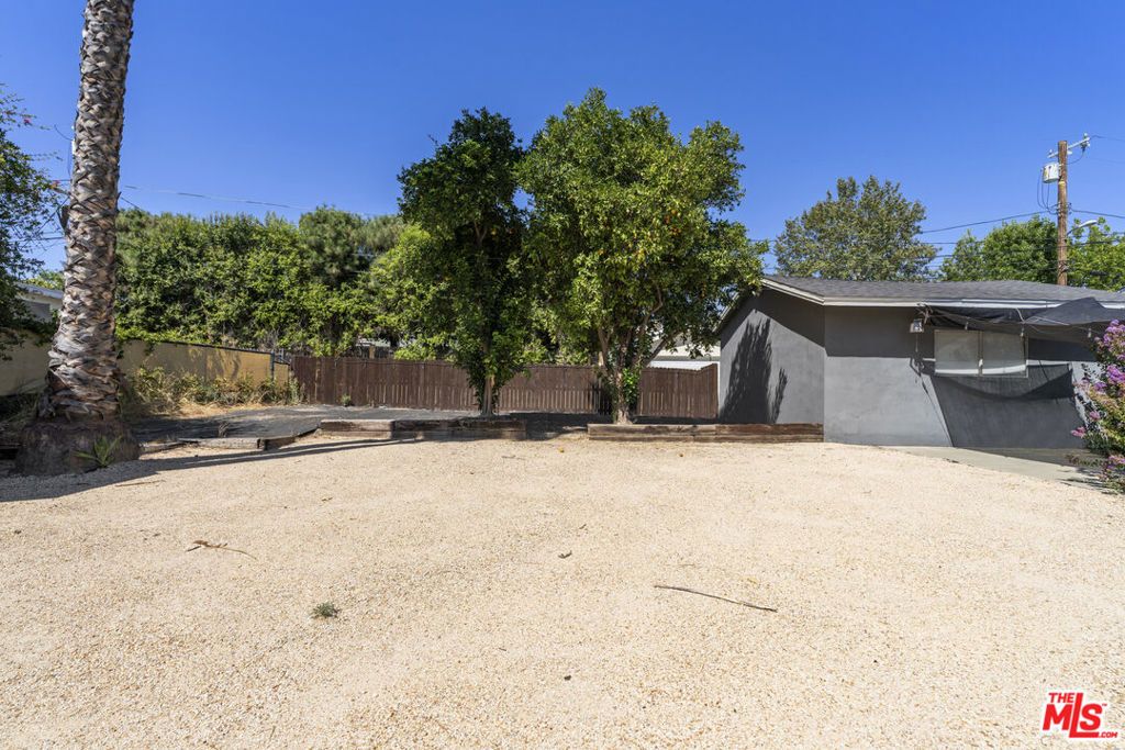 Image 45 of property listing at 5636 Valley Circle Boulevard, Los Angeles, CA 91367