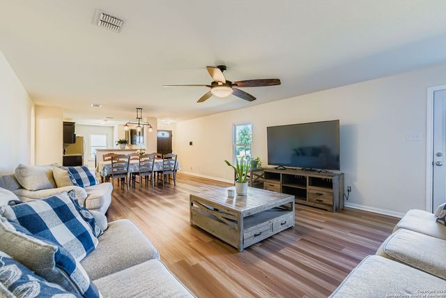 12323 Sebewa, San Antonio, TX 78252