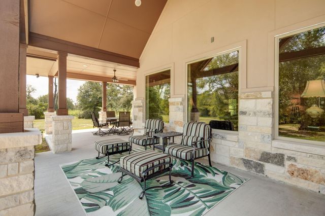 10222 Wessex Bend, Iola, TX 77861