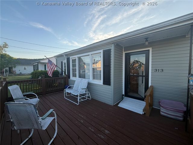 313 21st Street, Dunbar, WV 25064