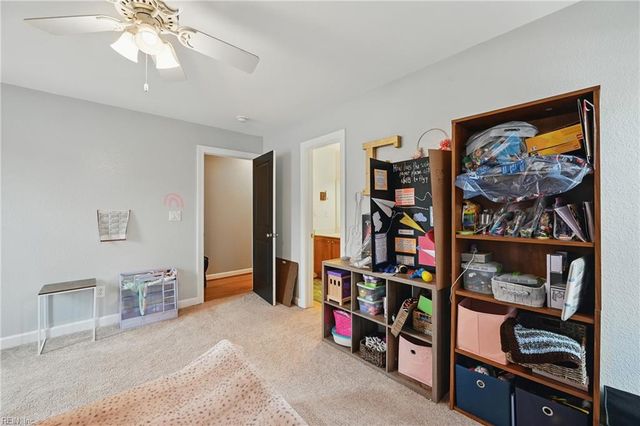 1853 Rockwood DR, Chesapeake, VA 23323