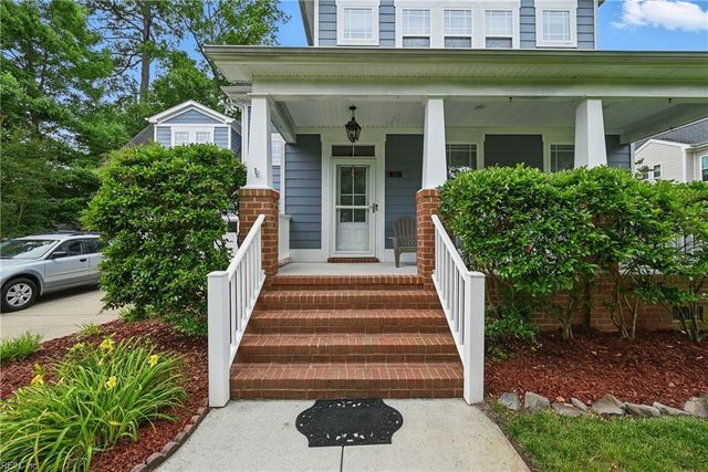 1853 Rockwood DR, Chesapeake, VA 23323