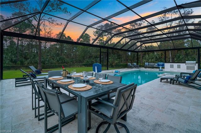 2991 2nd ST NW, Naples, FL 34120