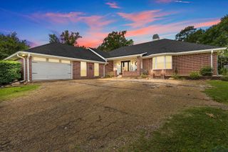 473 Cupit Rd., Longview, TX 75604