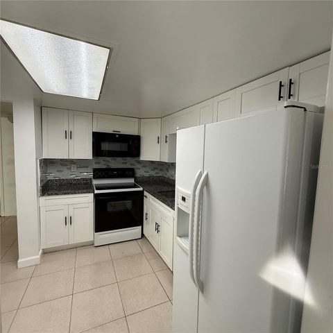 7522 GALLINETA COURT 7522, Tampa, FL 33615