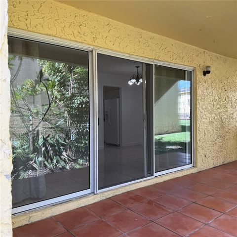 7522 GALLINETA COURT 7522, Tampa, FL 33615