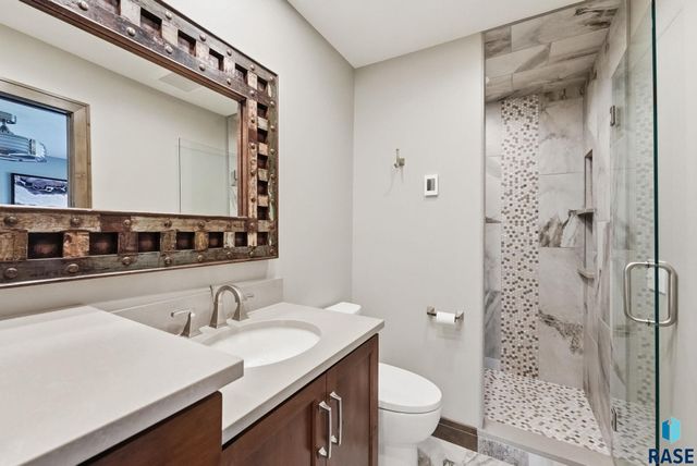 912 S Torrey Pine Ln Lane, Sioux Falls, SD 57110