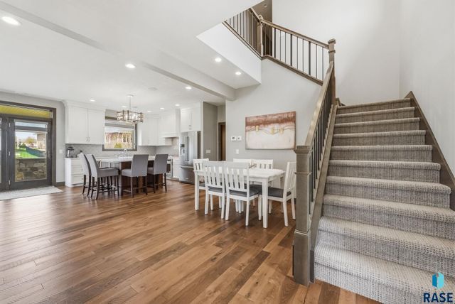 912 S Torrey Pine Ln Lane, Sioux Falls, SD 57110