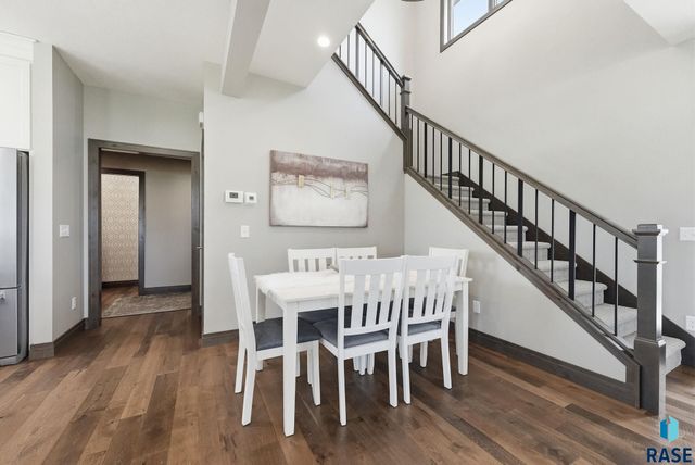 912 S Torrey Pine Ln Lane, Sioux Falls, SD 57110