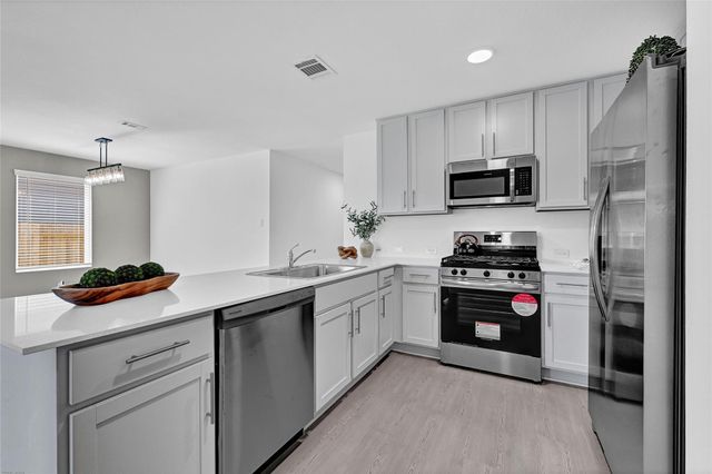 25419 Birch Hill Drive, Cleveland, TX 77328