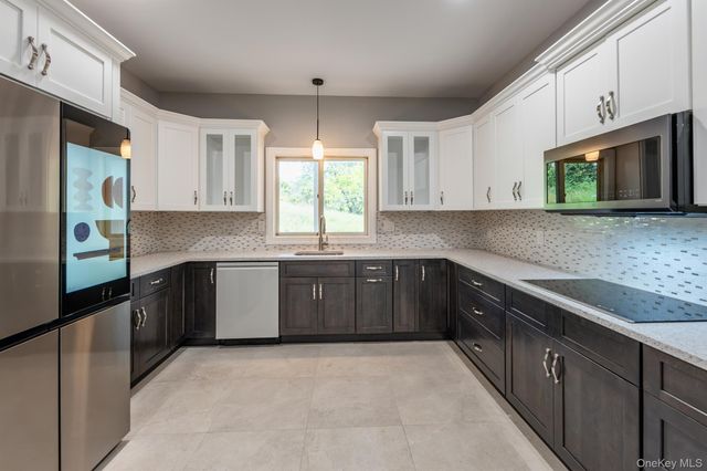 250 Sawkill Road, Kingston, NY 12401