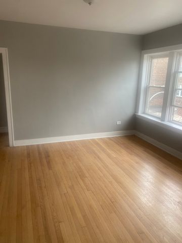 7757 S Paulina Street, Chicago, IL 60620