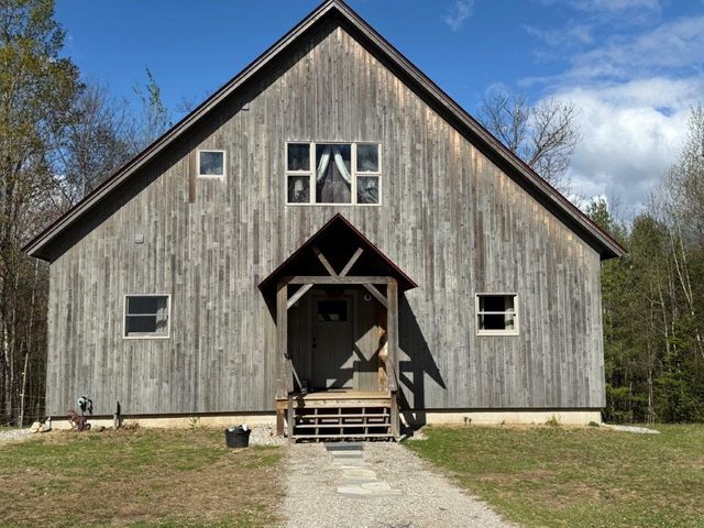 77 Williams Road, Orange, NH 03741