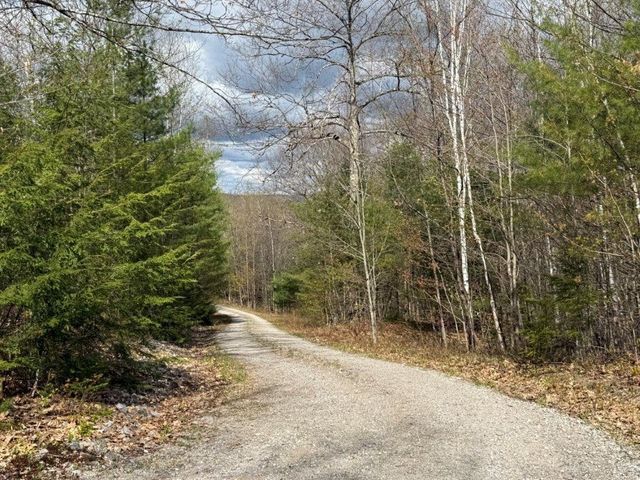 77 Williams Road, Orange, NH 03741
