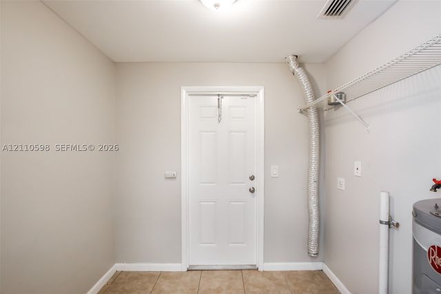 1247 NW 55th Ave, Lauderhill, FL 33313