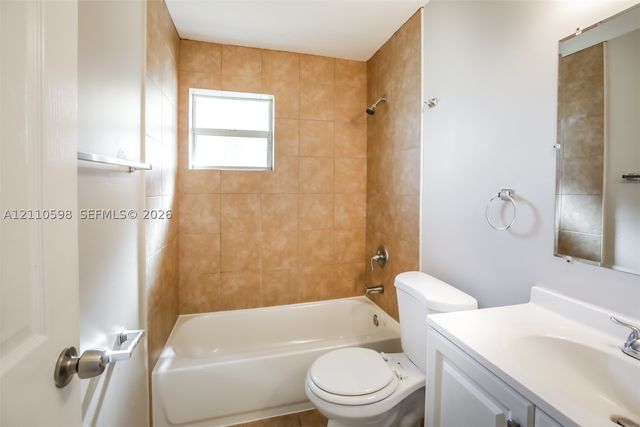 1247 NW 55th Ave, Lauderhill, FL 33313