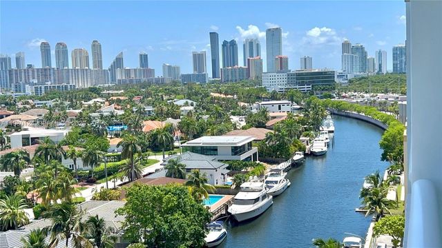 2841 NE 163rd St 902, North Miami Beach, FL 33160
