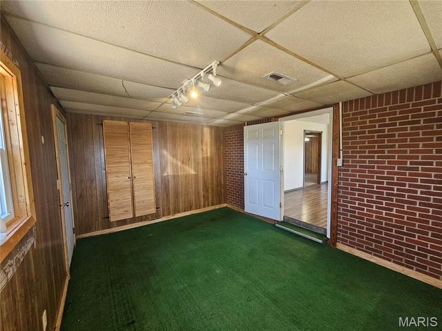 39389 County Road 233, Malden, MO 63863