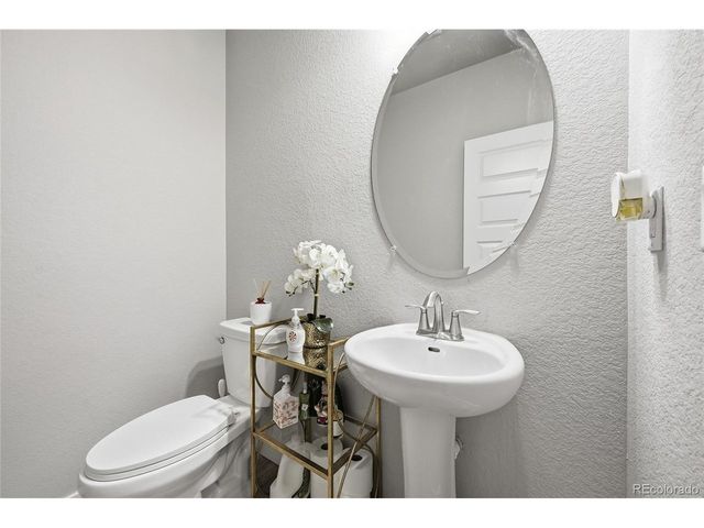 200 Sabin Way, Lochbuie, CO 80603