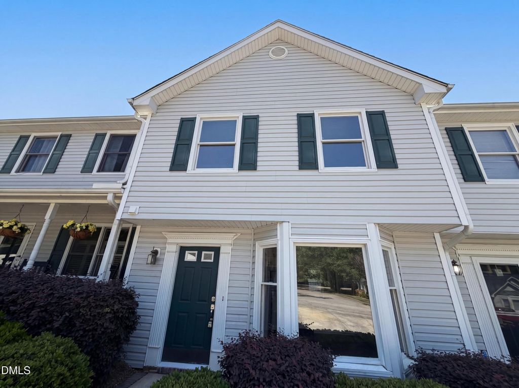 109 S Mclean Court, Cary, NC 27513