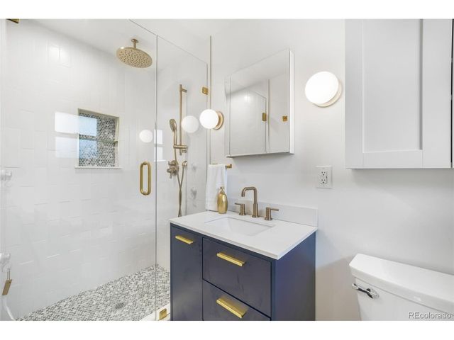 2115 Union Dr, Lakewood, CO 80215