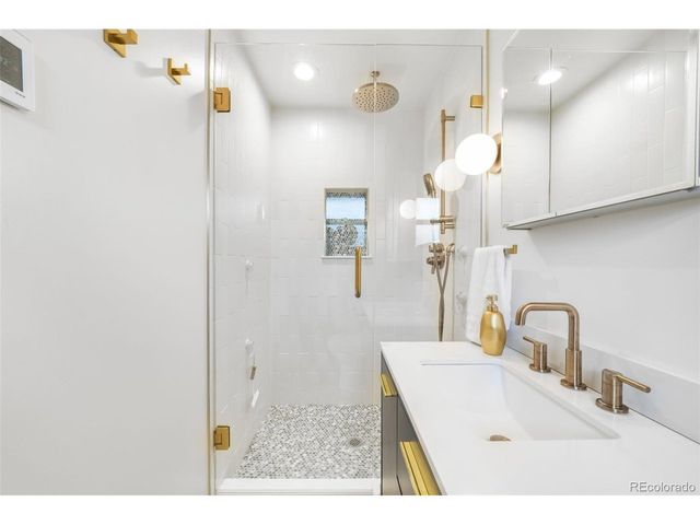 2115 Union Dr, Lakewood, CO 80215