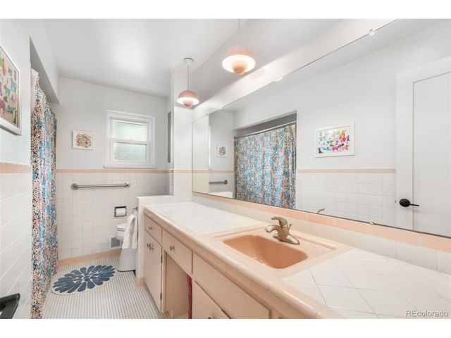 2115 Union Dr, Lakewood, CO 80215