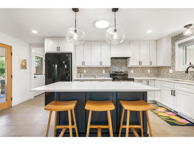 2115 Union Dr, Lakewood, CO 80215