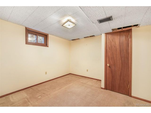 2115 Union Dr, Lakewood, CO 80215